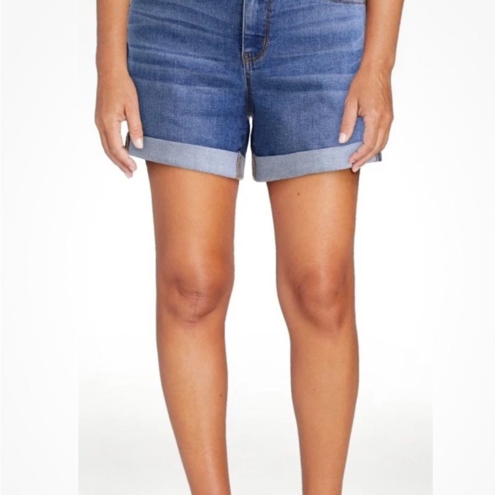 Time and Tru Classic Blue Jean Shorts